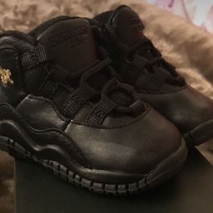 Retro Jordan 10s